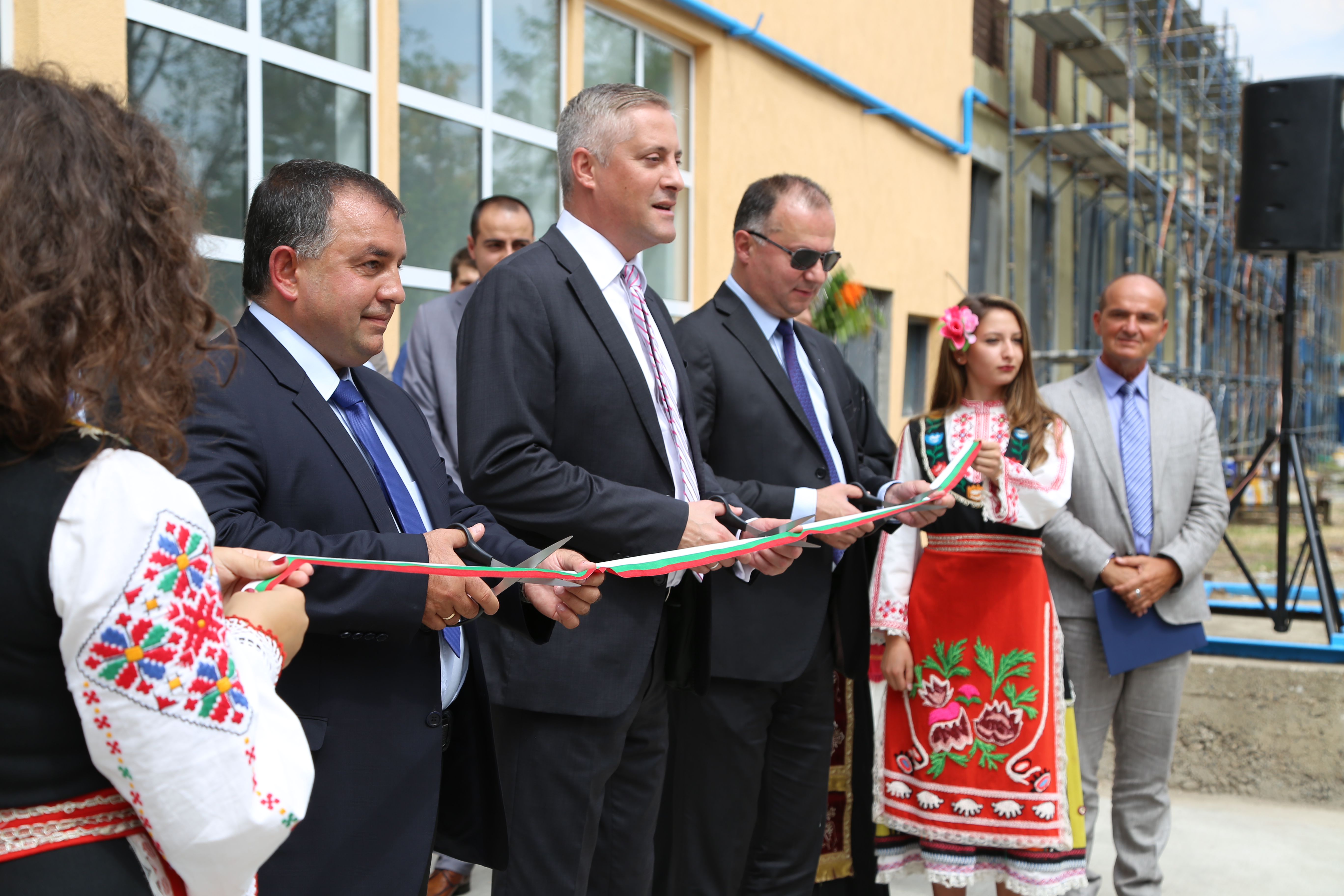 Министър Лукарски: Новата галванична линия във ВМЗ-Сопот е крачка към постигането на модерно и високотехнологично производство 19.08.2016